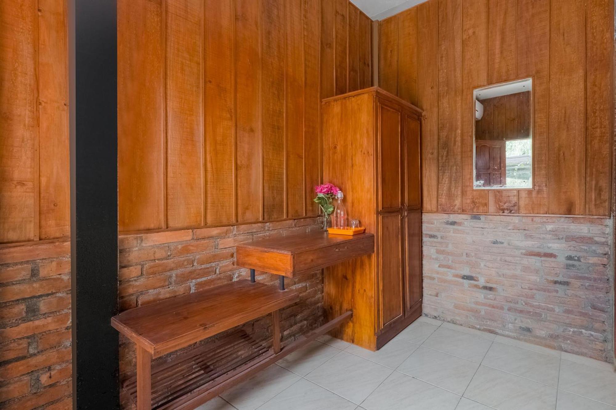 Oyo 3562 Pondok Inspirasi Minggir Klangkapang Екстер'єр фото