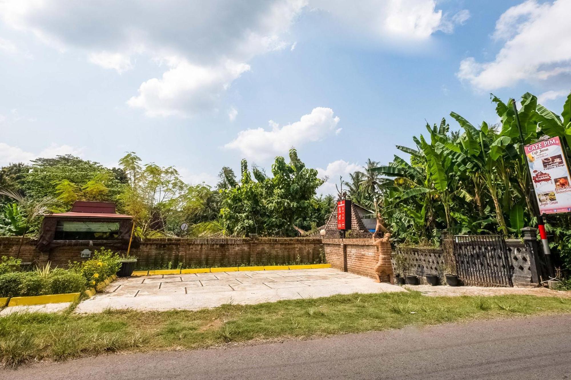 Oyo 3562 Pondok Inspirasi Minggir Klangkapang Екстер'єр фото