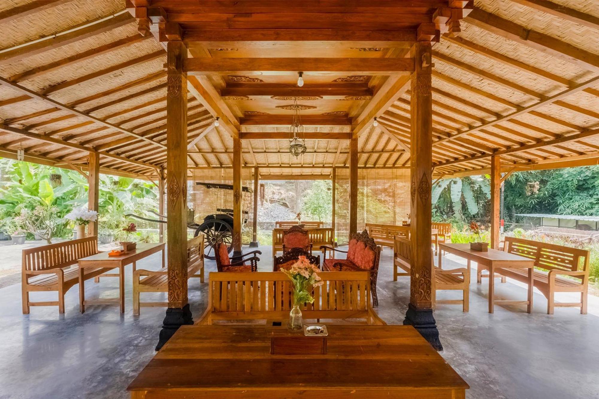 Oyo 3562 Pondok Inspirasi Minggir Klangkapang Екстер'єр фото